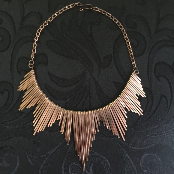 Topshop Jewelry - Topshop Rose Gold Spike Necklace